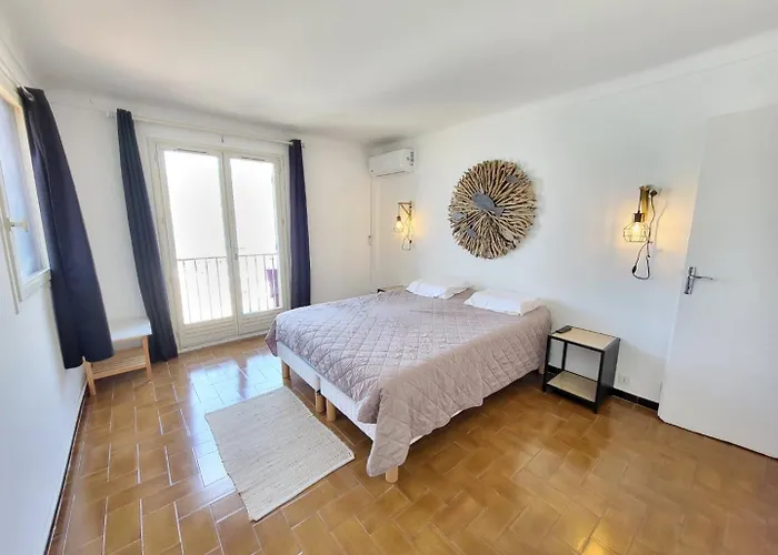 Apartment Location *